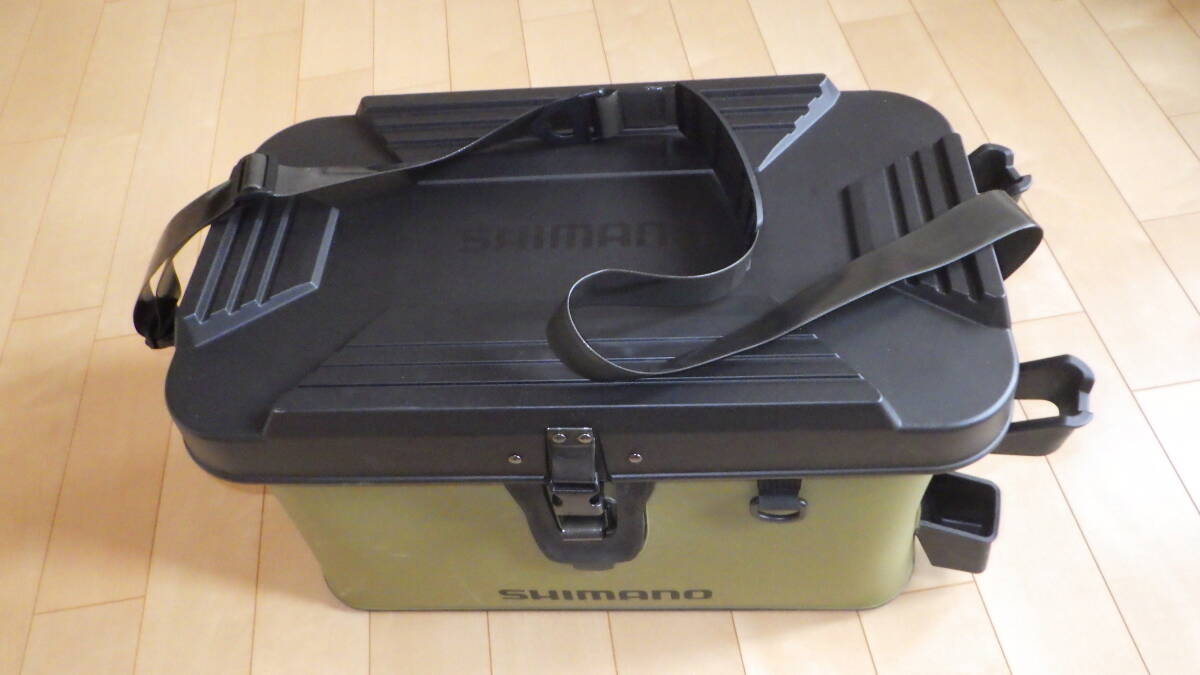シマノ タックルバッグ BK-007T ロッドレスト ボートバッグ(ハードタイプ) 32L カーキ_画像1