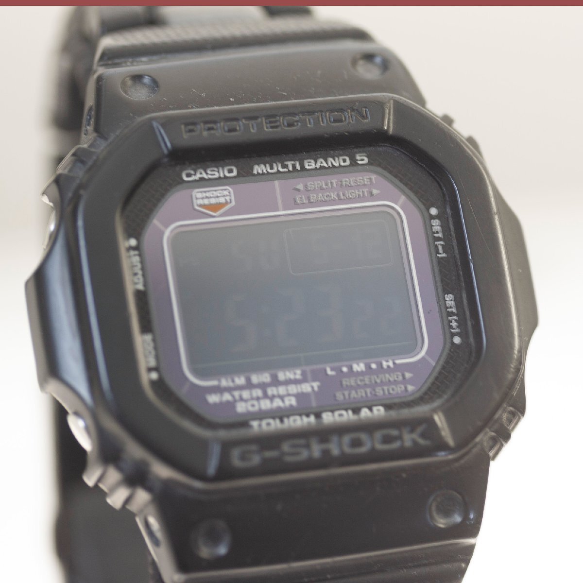 カシオG-ショック　ソーラー電波デジタル腕時計　GW-M5600BC　メタル/樹脂バンド　中古動作品/傷多め_画像8