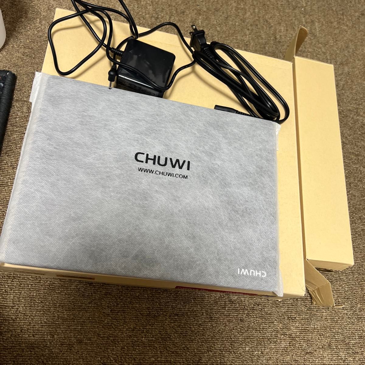 CHUWI CoreBook Pro ノートパソコン 2Kモニター