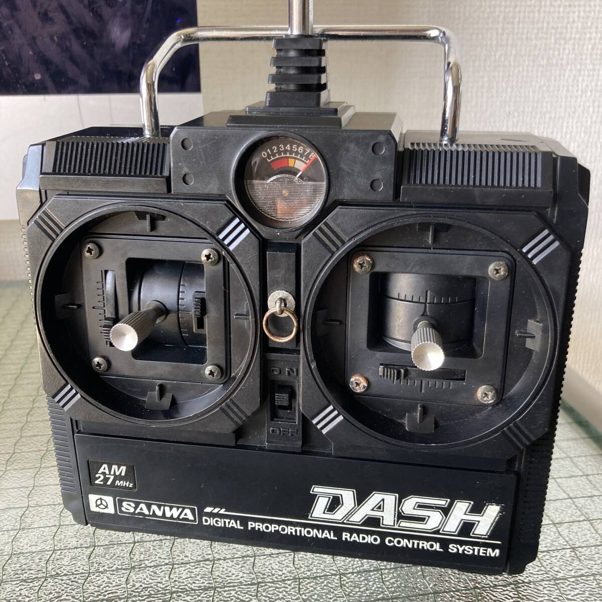 当時物　サンワ　DASH ダッシュ　プロポ　三和　三和電子 送信機 ラジコン 　RC　パーツ　1/10　当時物　FUTABA SANWA　Propo RC　_画像1