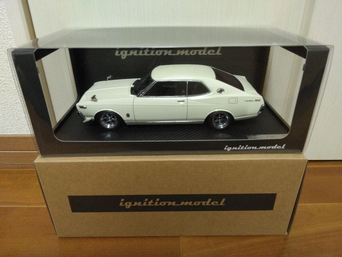 Bibian 比比昂- 1/18 IGモデル日産ローレル2000SGX C130 Bibian 比比昂- 1/18 IGモデル日産ローレル2000SGX C130