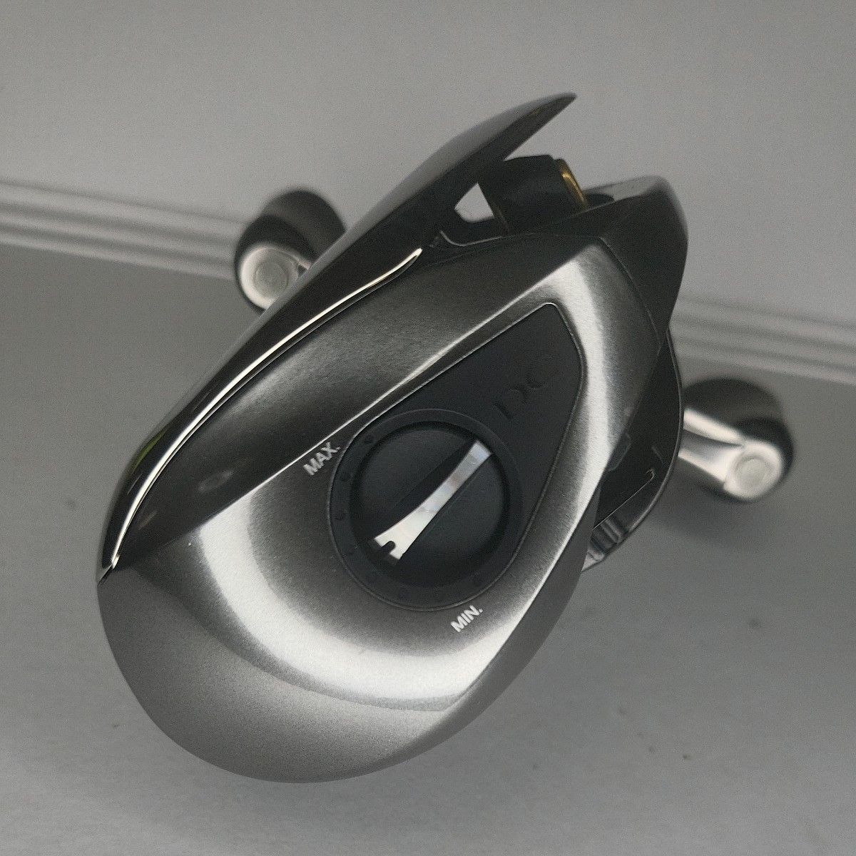 シマノ SHIMANO ベイトリール 16アンタレス DC 美品 左 5 6 シマノ SHIMANO ベイトリール 16アンタレス DC 美品 左 5 6