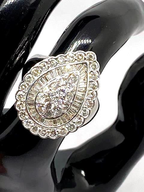 【即決】 55サイズ Pt900 D3.00 プラチナ ダイヤモンド デザインリング 指輪 宝石 ジュエリー 白金 アクセサリー バケットダイヤ 14.7ｇ