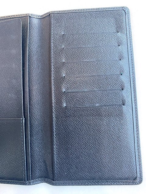 LOUIS VUITTON ポルト バルール カルトクレディ タイガ LOUIS VUITTON ポルト バルール カルトクレディ タイガ