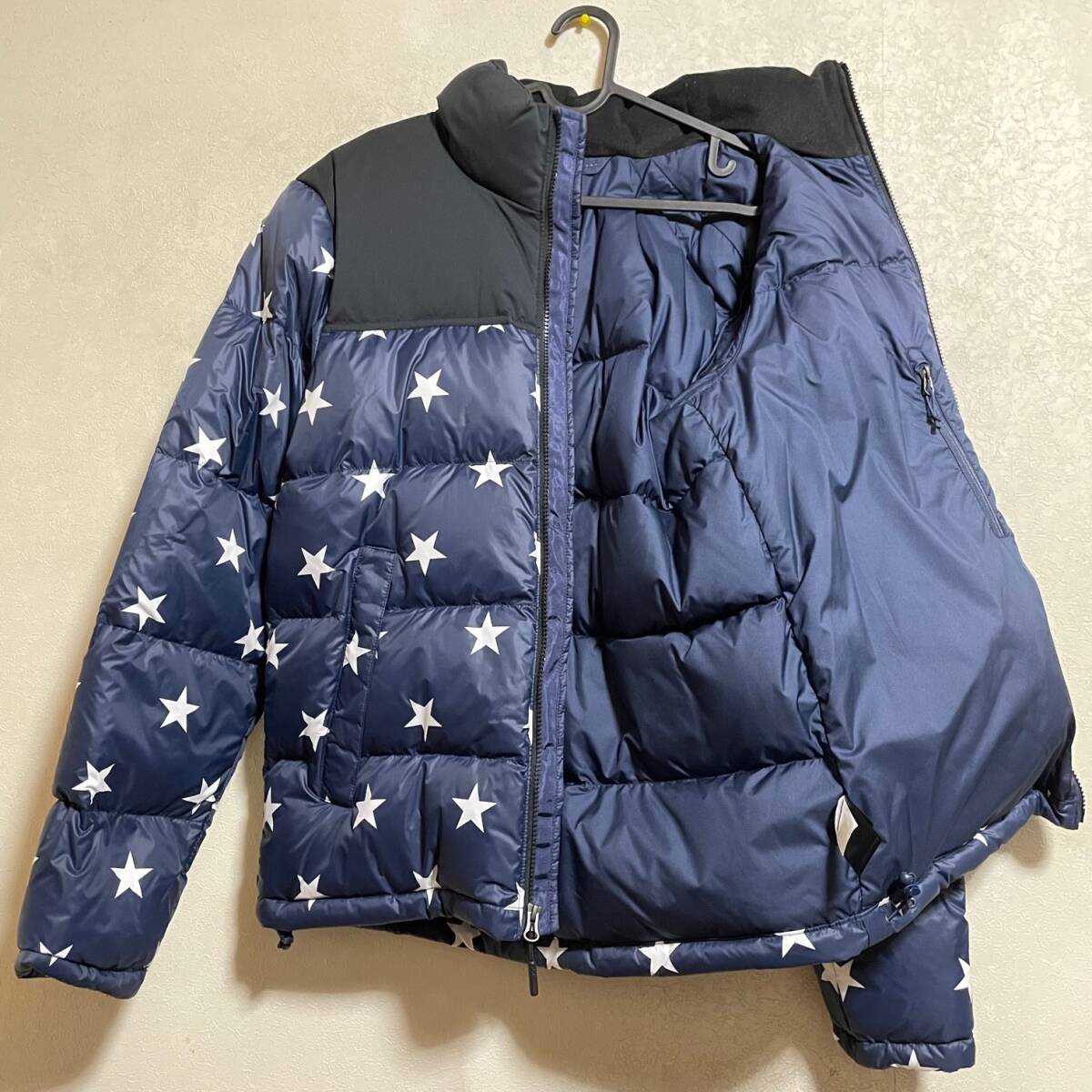 サイズS新品■海外限定 THE NORTH FACE スター ヌプシジャケット 星柄 星条旗 M IC NUPTSE JACKET/ダウンジャケット ノースフェイス メンズ_画像2