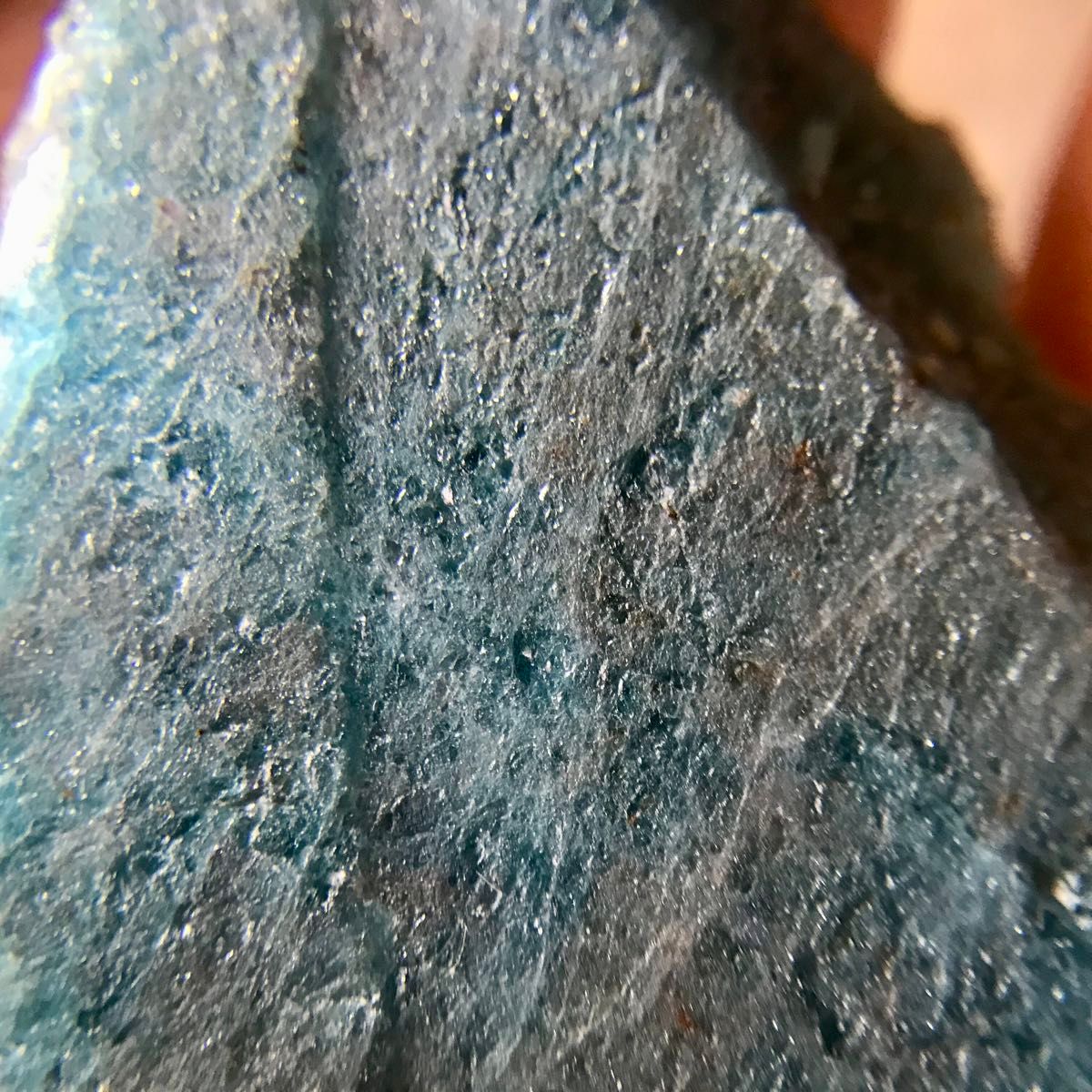 ブルーアパタイト 105.25ct 原石 ブラジル アパタイト 天然アパタイト 鉱物 鉱石 天然石 パワーストーン コレクション
