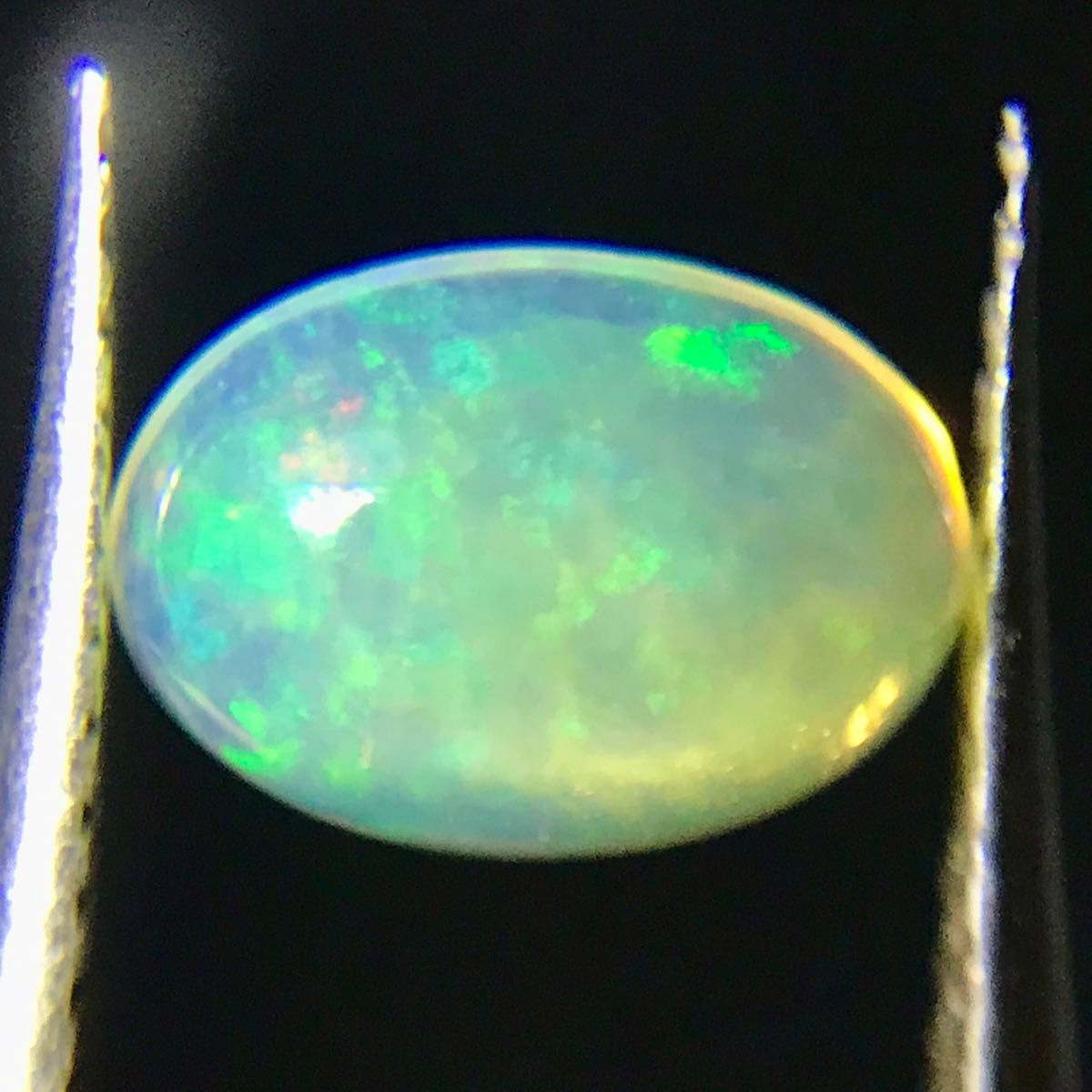 オパール 0.45ct 宝石 ルース 天然石 エチオピア 天然オパール オパールルース カボション ナチュラル 宝石ルース 裸石