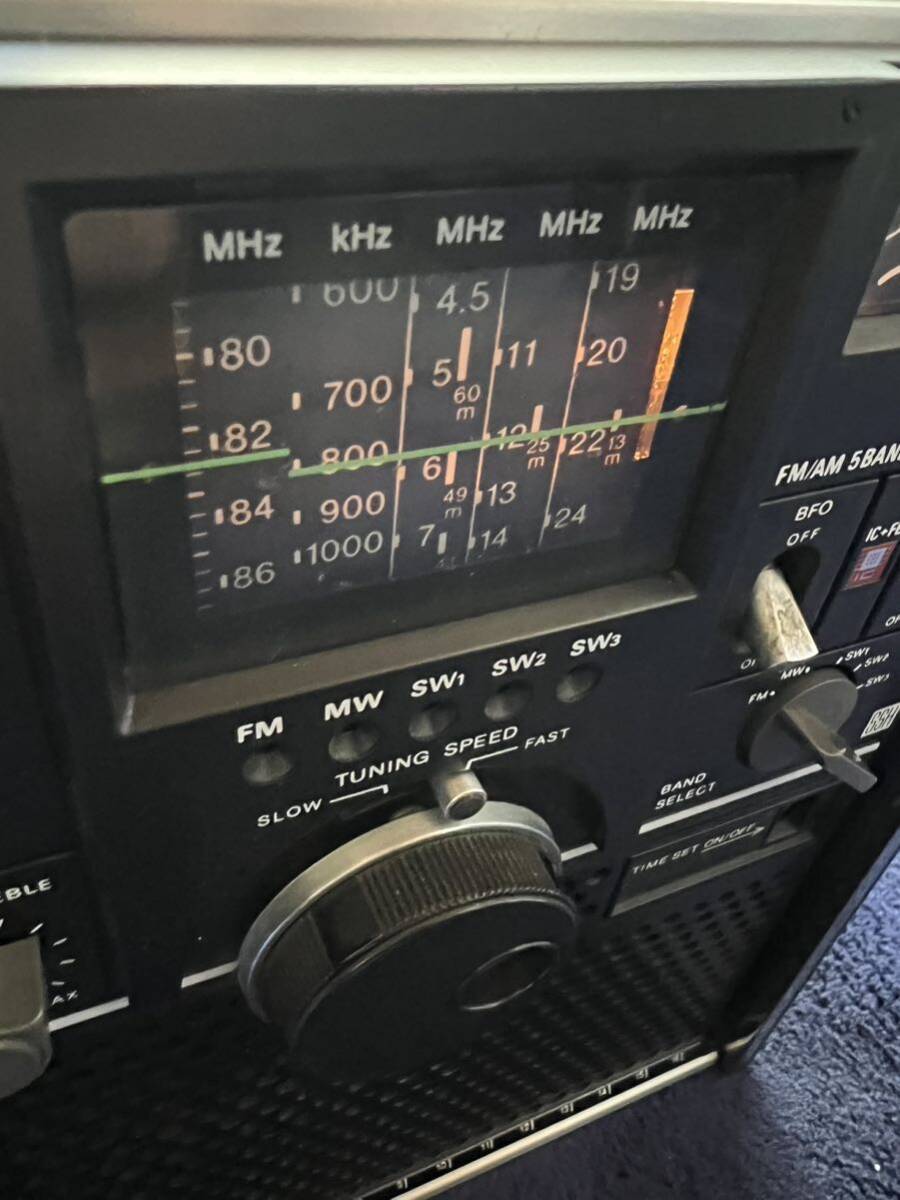SONY ソニー FM /AM 5BAND RECEIVER ICF-5800スカイセンサー 昭和レトロ ラジオ MW SW 通電確認済み 中古品 現状の画像10