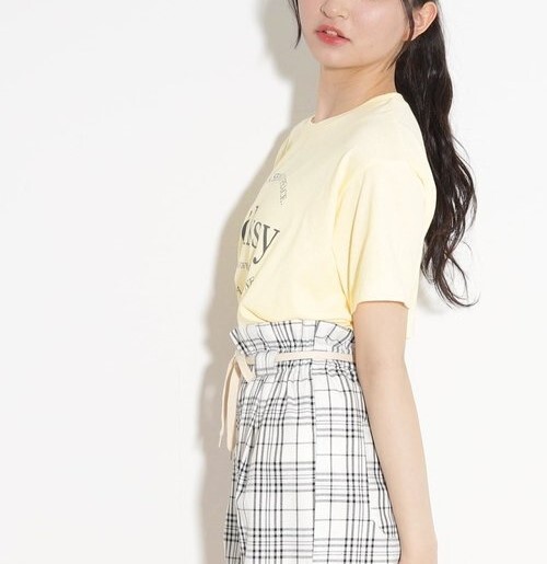 新品　PINK-latte　　ガーリーロゴTシャツライト　レモンイエロー(031) 15(150cm)　　定価1089円_画像2