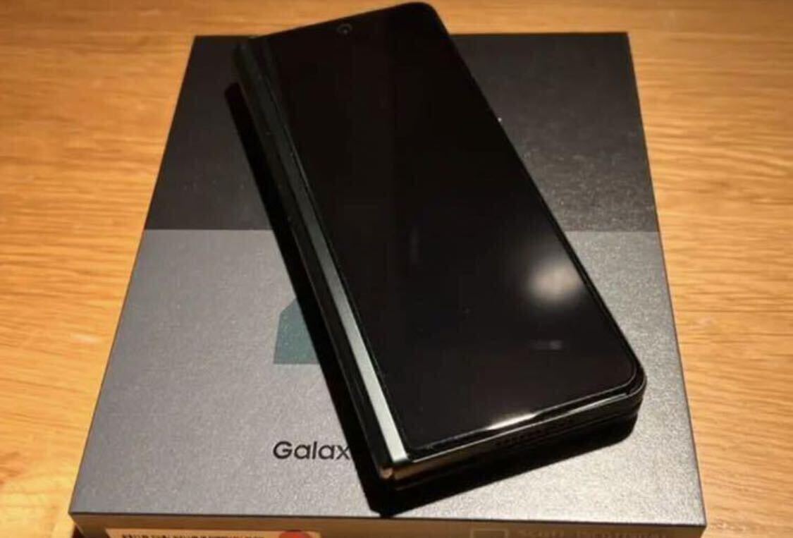 [ super-beauty goods ]Samsung Galaxy Z Fold 3l5Gl256gblSIM free version l high speed shipping l operation verification ending! battery 100%