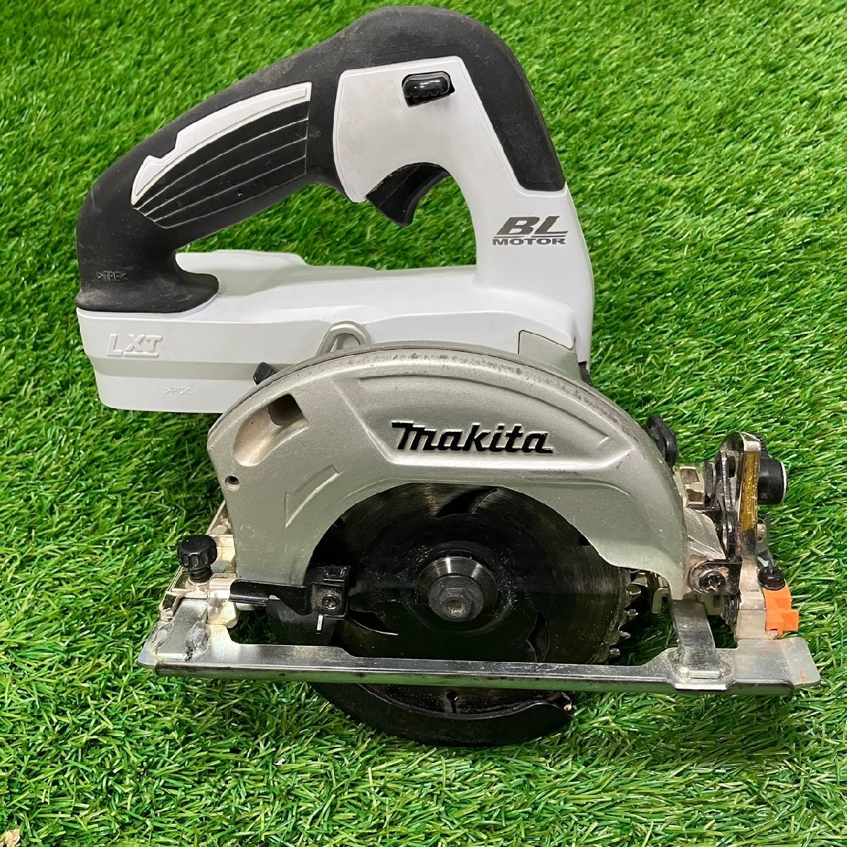 【中古品】『5-139』makita 充電式マルノコ HS471D 125mmの画像2