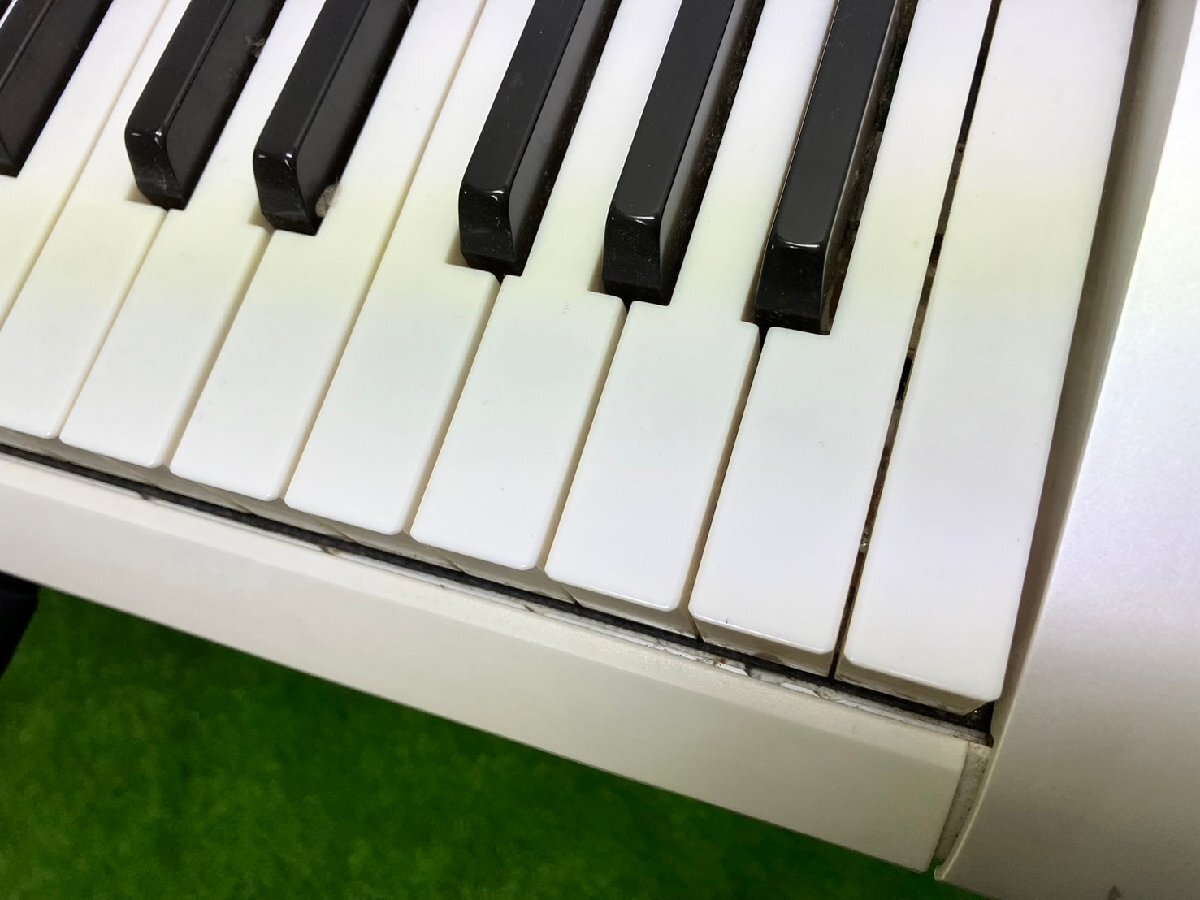 【中古品】『5-080』CASIO カシオ 電子ピアノ キーボード LK-250 61鍵盤 ACアダプター スタンド_画像3