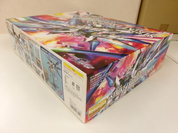#s27[.100] Bandai MG 1/100 Strike freedom Gundam extra отделка VERSION не собран 
