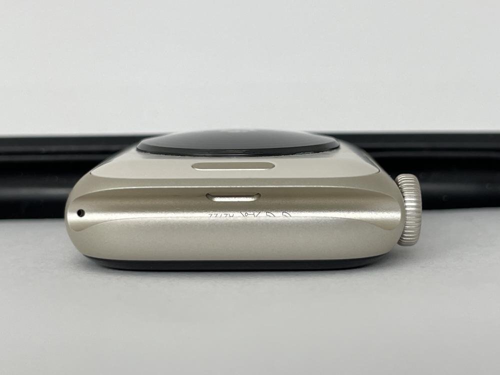 1077【美品】 Apple Watch SeriesSE GPS 40mm　シルバーアルミニウムケース スポーツループバッテリー100％_画像6