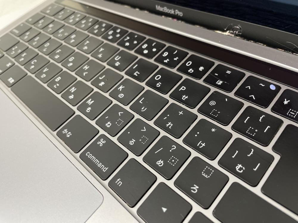 ★M376【ジャンク品】 MacBook Pro Mid 2018　Touch Bar付き モデル 13インチ /100_画像2