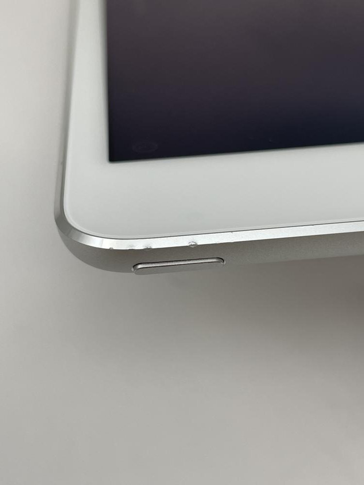 737[ утиль ] iPad mini4 16GB Wi-Fi серебряный 