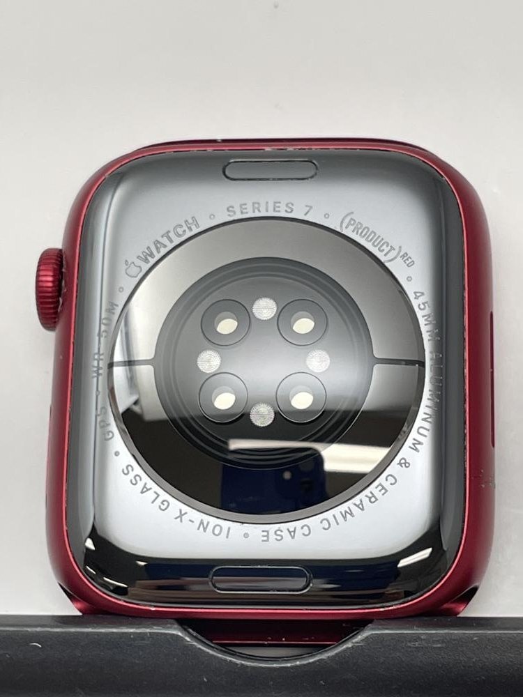 463【動作確認済】 Apple Watch Series7 GPS 45mm REDアルミニウムケース スポーツバンド MKN93J/A A2474 バッテリー96％の画像3