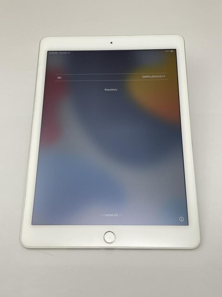F42【美品】 iPad Air2 64GB Wi-Fi シルバー_画像1
