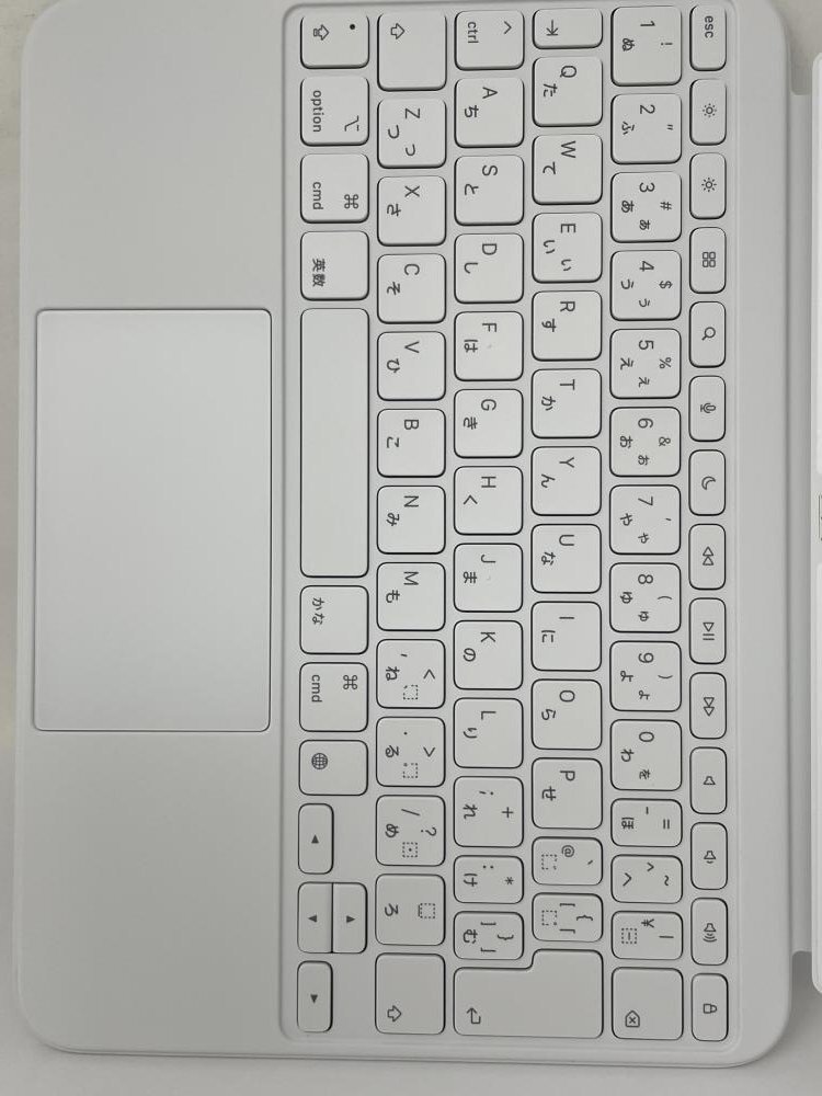 U244【動作確認済・保証有】 Apple iPad Magic Keyboard Folio A2695 キーボード 純正 ホワイト_画像2