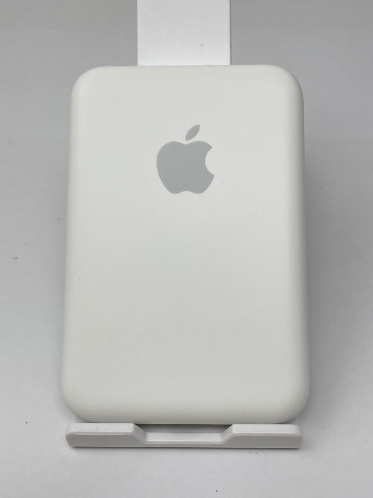 U403[ super-beauty goods ] Apple original MagSafe Battery Pack MJWY3ZA/A white 