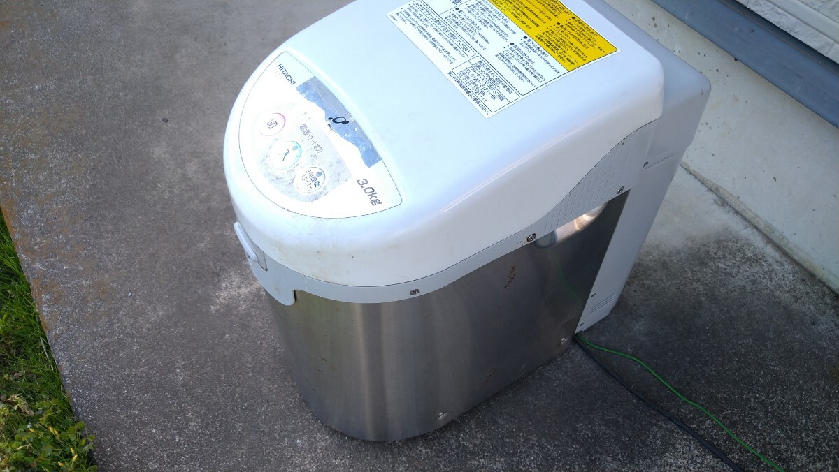 HITACHI ECO-V30 日立 家庭用 電気生ごみ処理機 キッチンマジック シルバー 乾燥式 最大処理量 3.0kg ゴミ処理機 リサイクラーの画像5