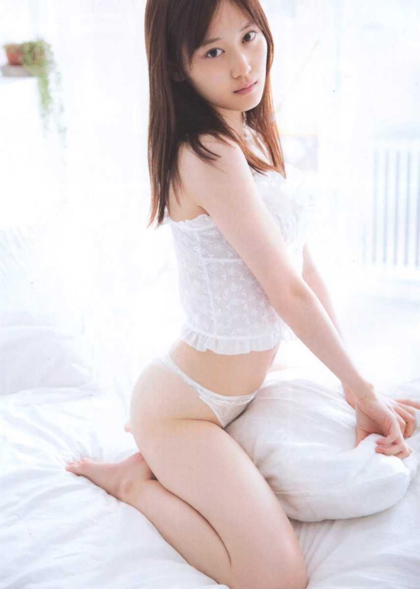 ☆ 山下美月 写真集 忘れられない人 特別付録ポストカード付 乃木坂46匿名発送!!_画像3