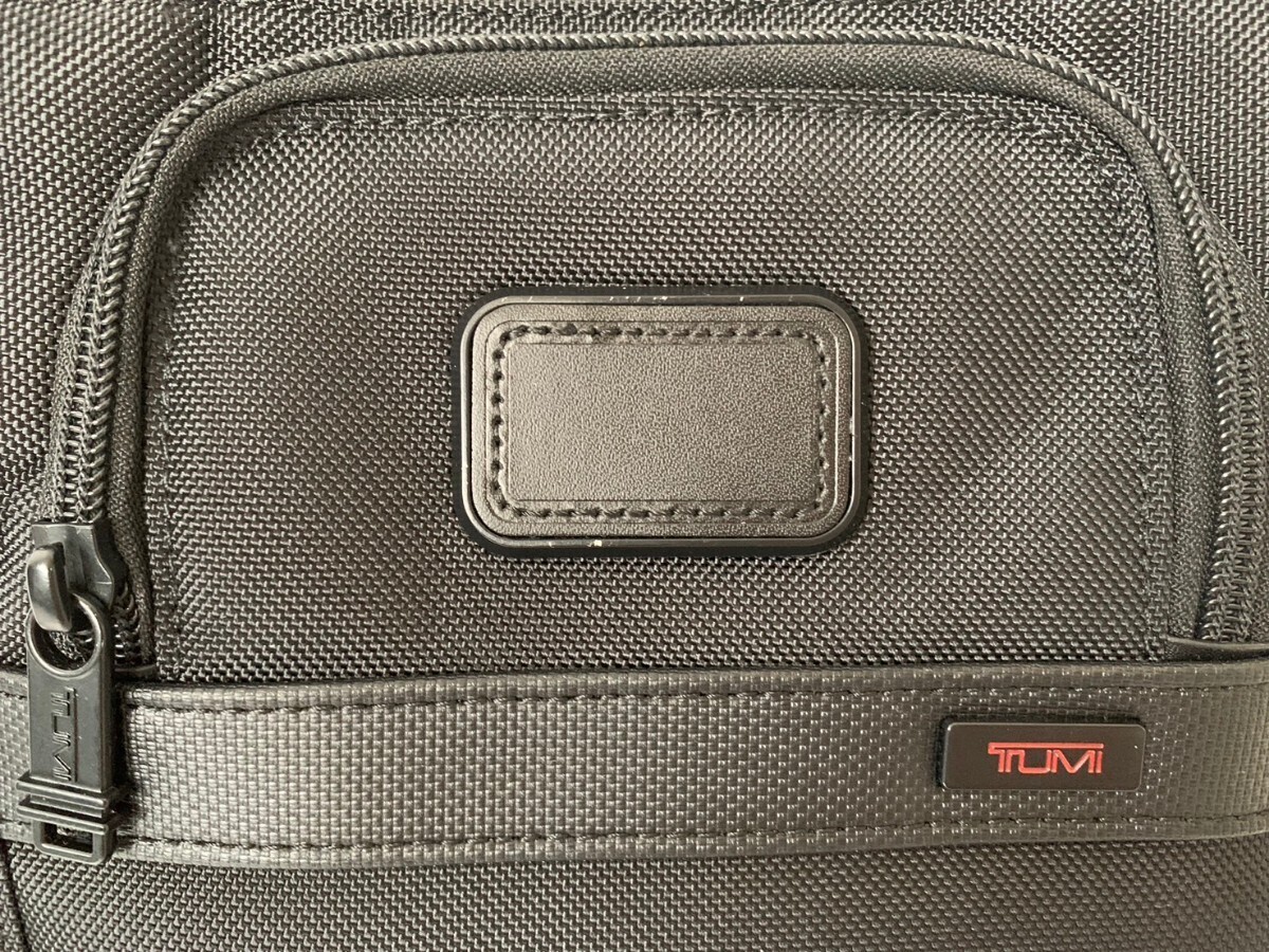 トゥミ　TUMI　バッグ　ワンショルダーバッグ　ショルダーバッグ　ボディバッグ　斜め掛け　片掛_画像6