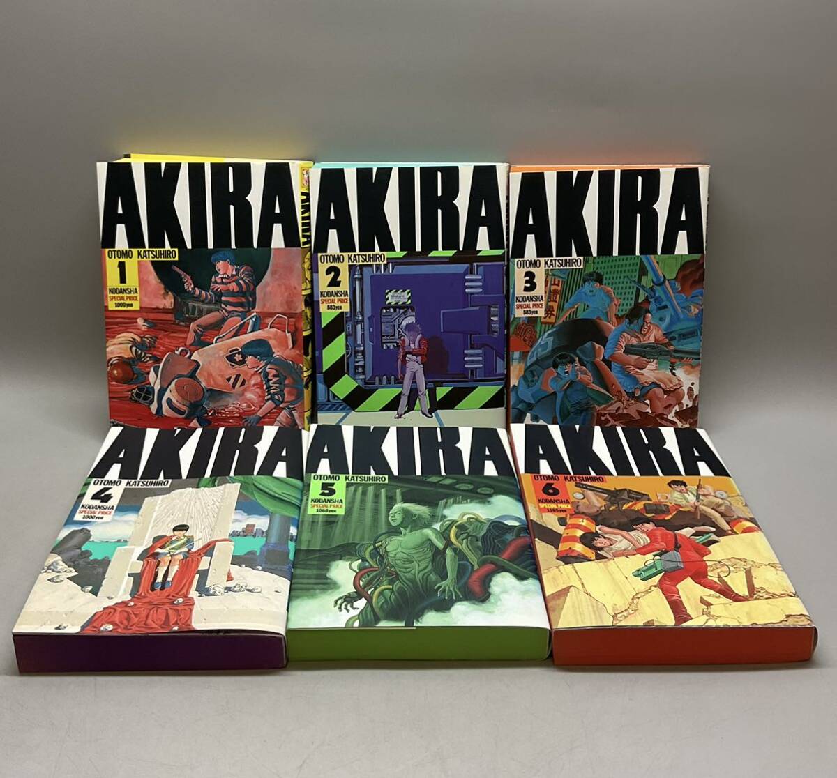 AKIRA アキラ 大友克洋 ヤングマガジン 漫画 コミック 完結 全巻セット 全6巻 まとめ_画像1