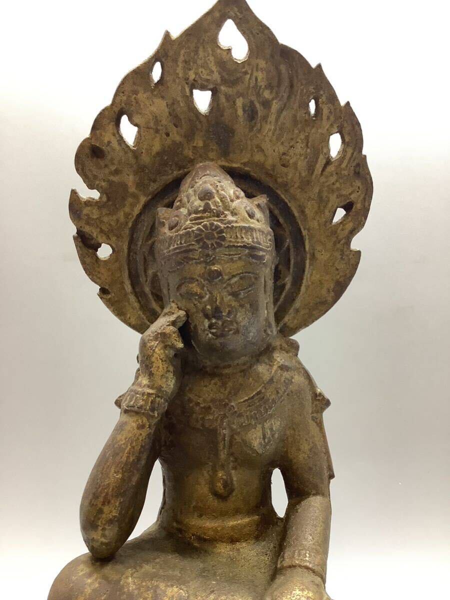  old temple ... made of metal .. bodhisattva image height 37.5cm weight 3193g.... bodhisattva Buddhist image Buddhism fine art antique 