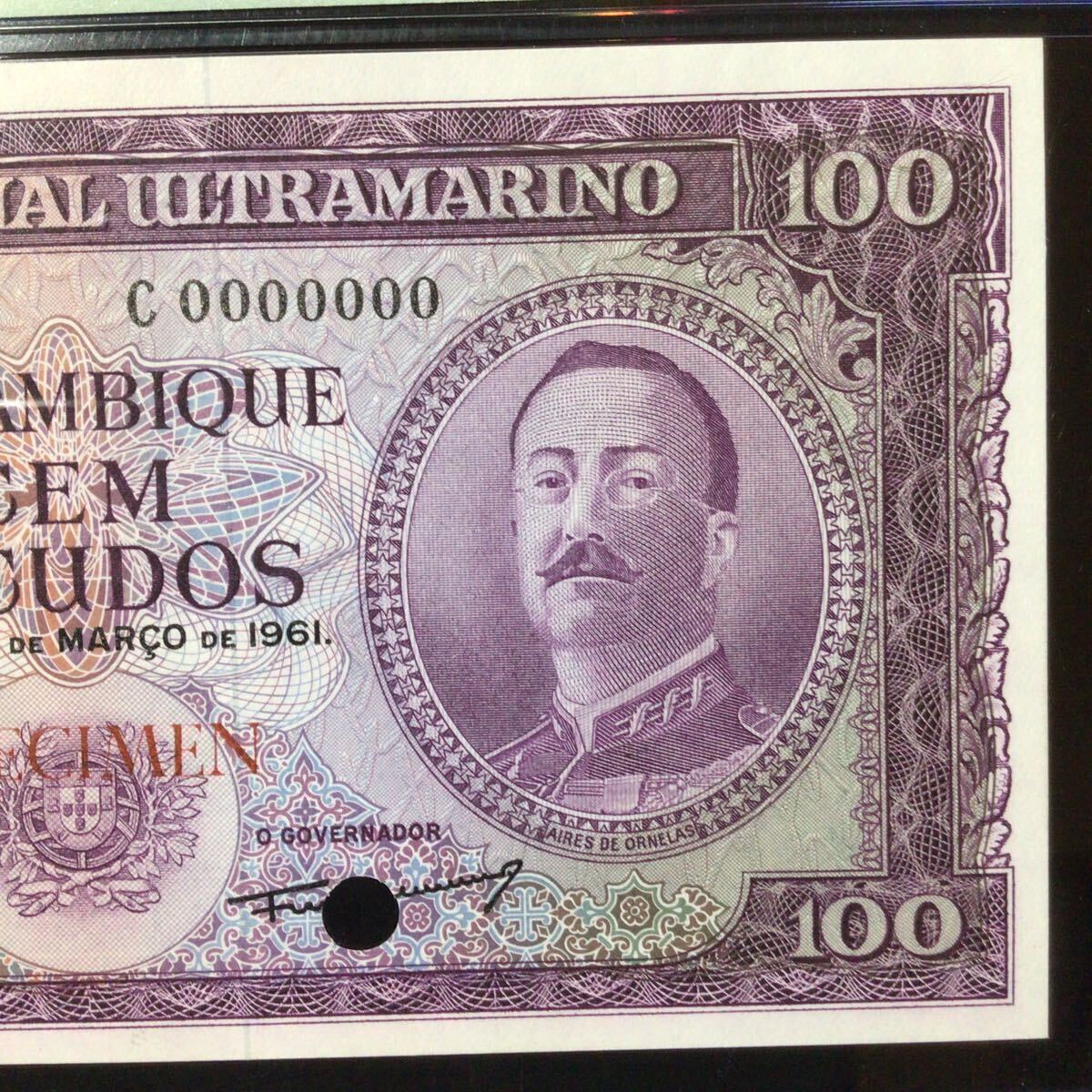 World Banknote Grading MOZAMBIQUE《Banco Nacional Ultramarino 100 Esc〔Color Trial Specimen〕【1961】『PMG Grading Choice Unc 64』_画像5