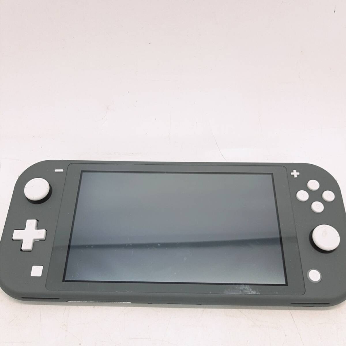 j11【1円～】 Nintendo SWITCH 任天堂 スイッチ Lite 本体 グレー HDH-001 モンハン ライズ ソフト付き ゲーム 動作品 現状品 _画像2