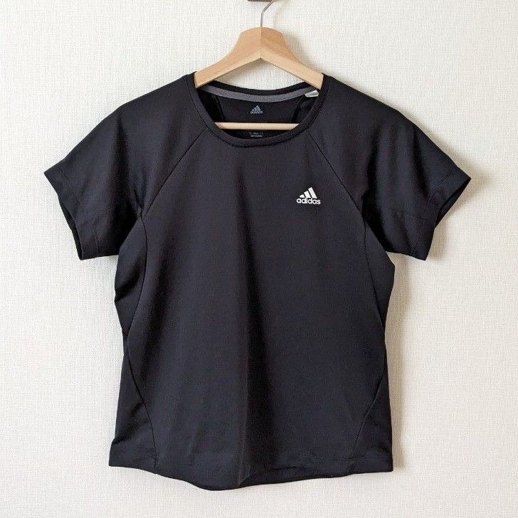 adidas 半袖Tシャツ スポーツウエア　黒　レディース　sizeM