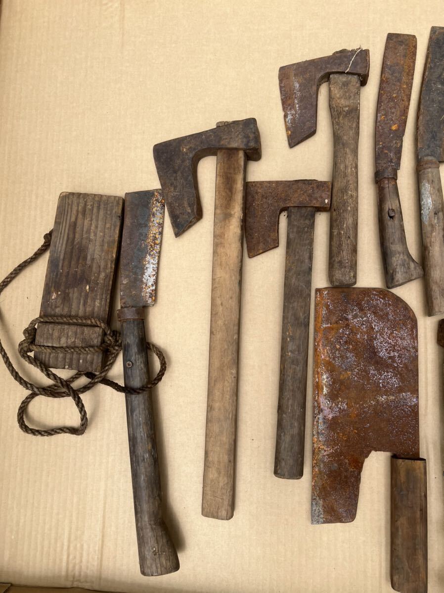  carpenter's tool old tool axe hatchet hand axe set sale, junk (1)