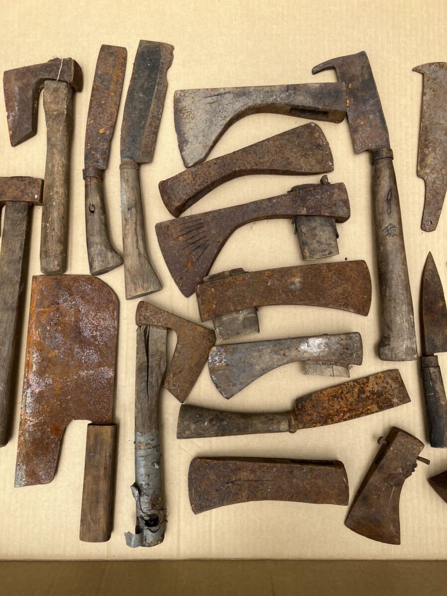  carpenter's tool old tool axe hatchet hand axe set sale, junk (1)