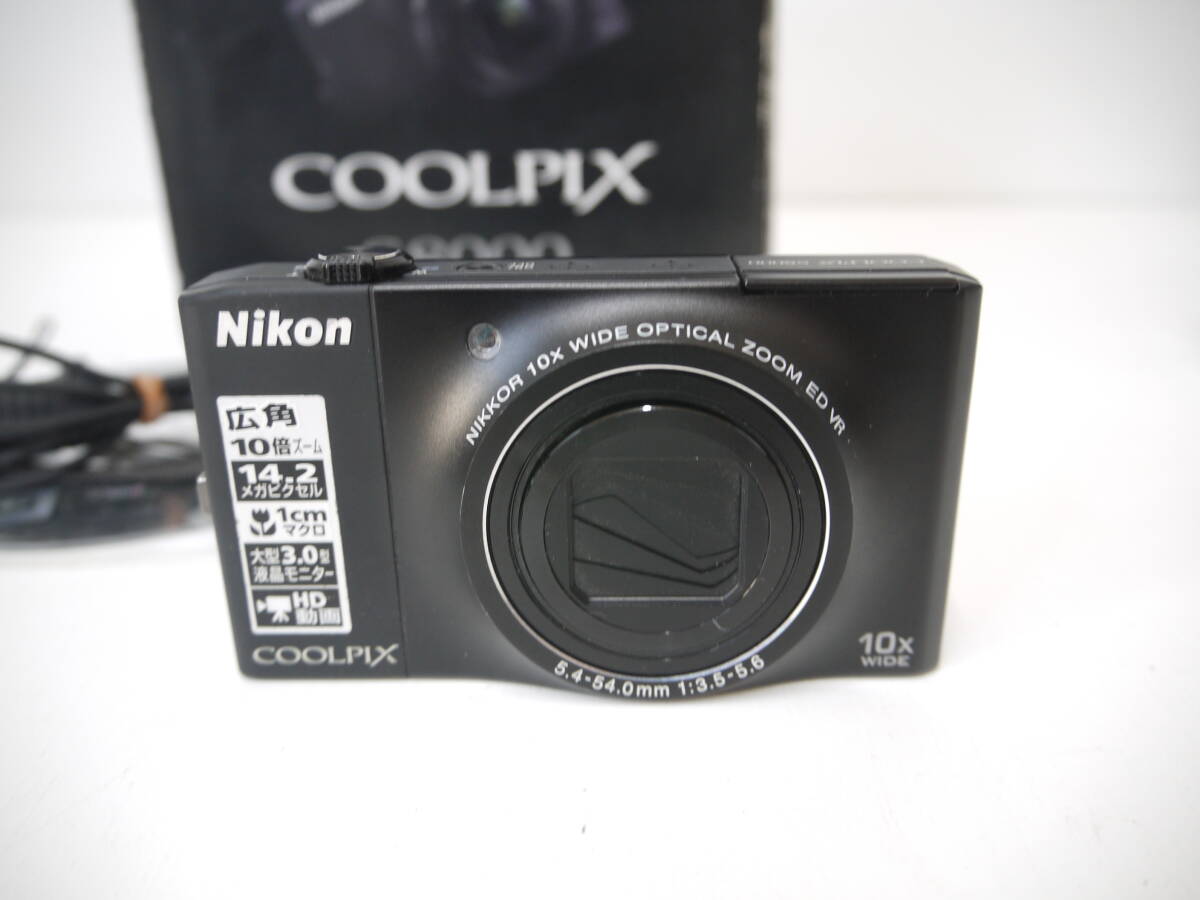 592 Nikon COOLPIX S8000 NIKKOR 10x WIDE OPTICAL ZOOM ED VR 5.4-54.0mm 1:3.5-5.6 ニコン クールピクス バッテリー欠品 箱付 デジカメ _画像2