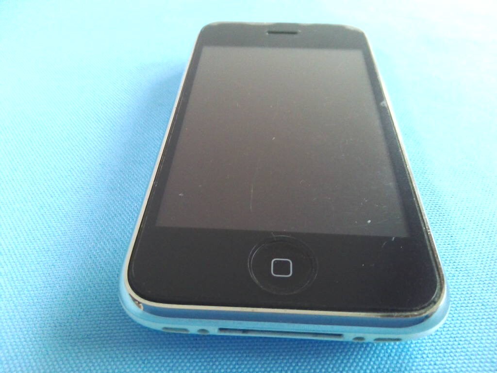 Apple iPhone 3GS 32GB A1303★充電できない！ジャンク_画像8