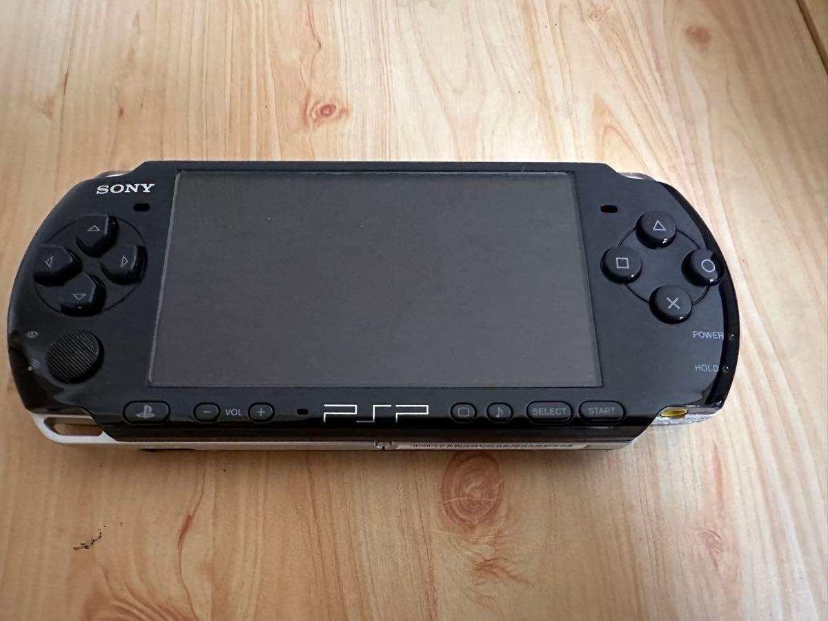 PSP3000本体 ブラック黒 充電アダプタ付 SONY Portable PSP3000本体 ブラック黒 充電アダプタ付 SONY Portable