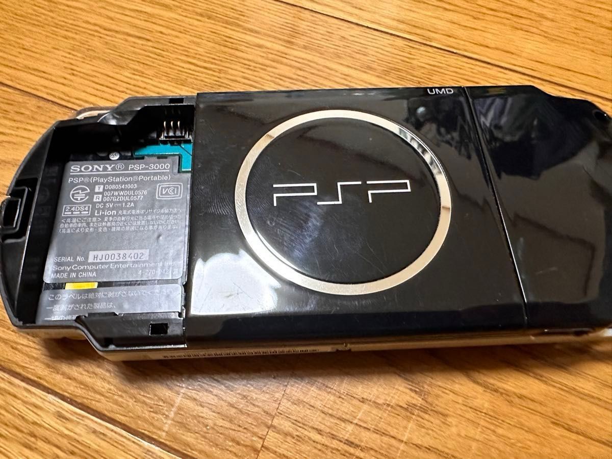 PSP3000本体 ブラック黒 充電アダプタ付 SONY Portable PSP3000本体 ブラック黒 充電アダプタ付 SONY Portable