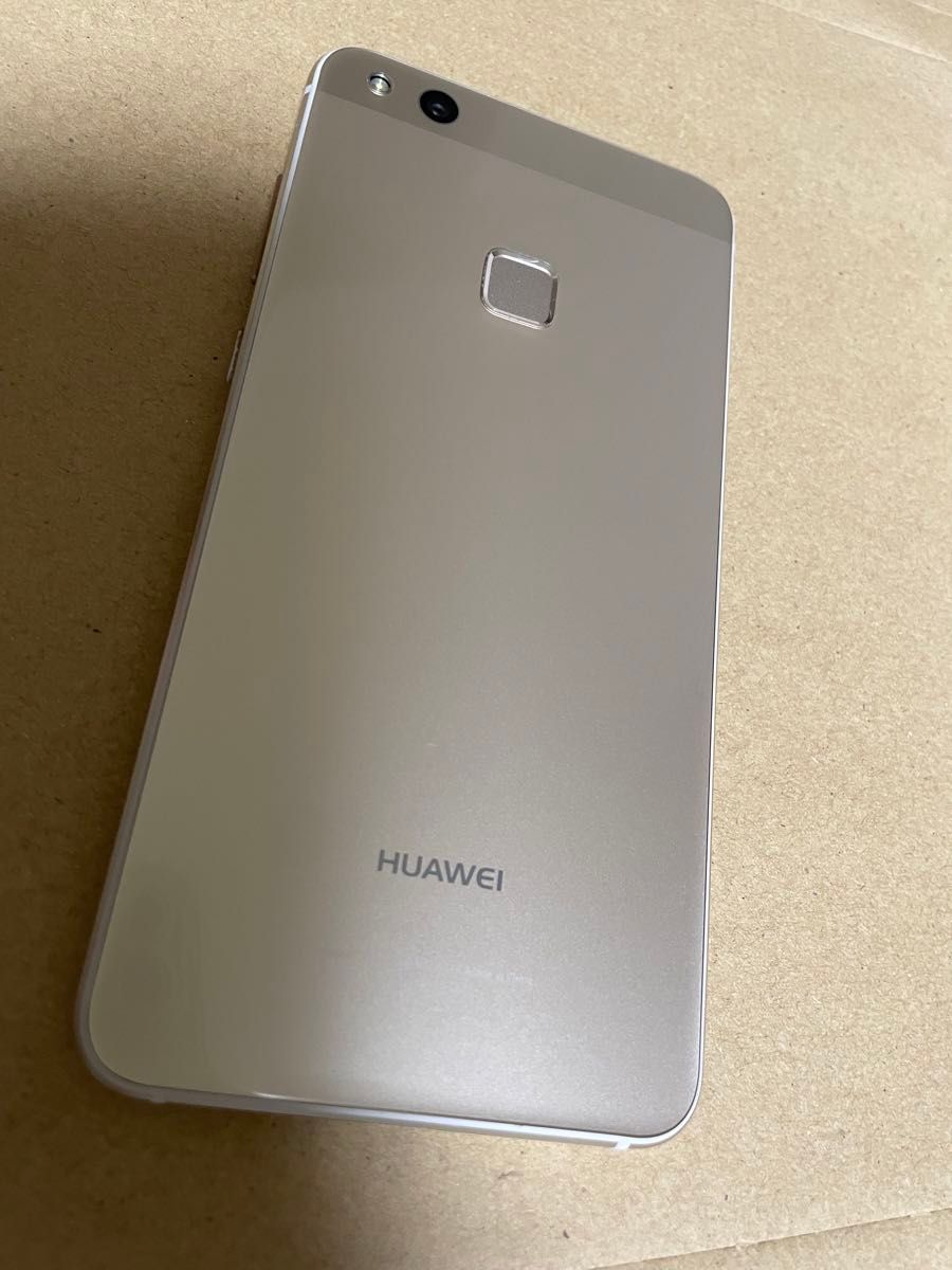 スマートフォン本体 HUAWEI P10lite SIMフリー プラチナゴールド