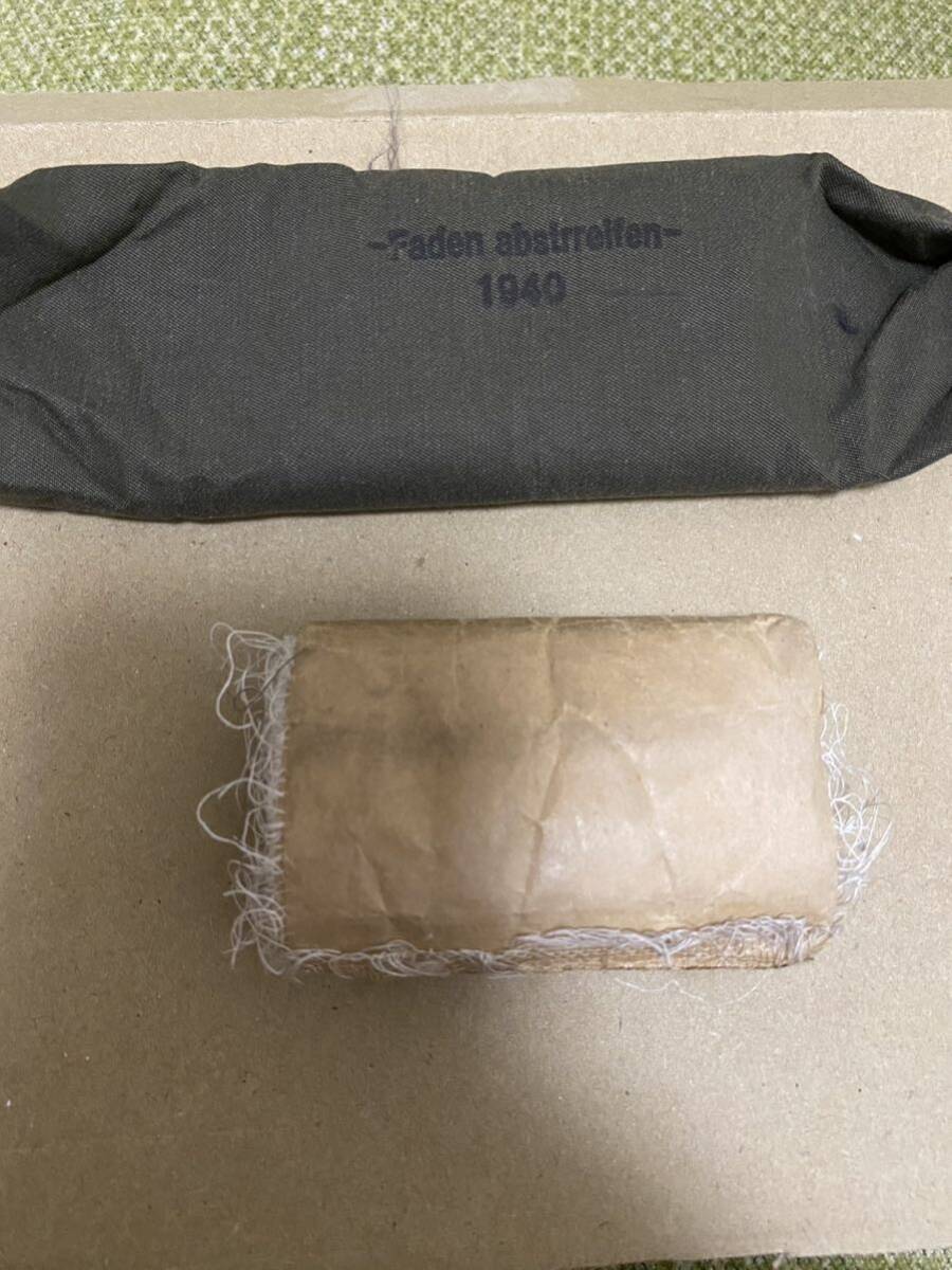  contents the truth thing ww2 Germany army first-aid bandage . war clothes equipment 