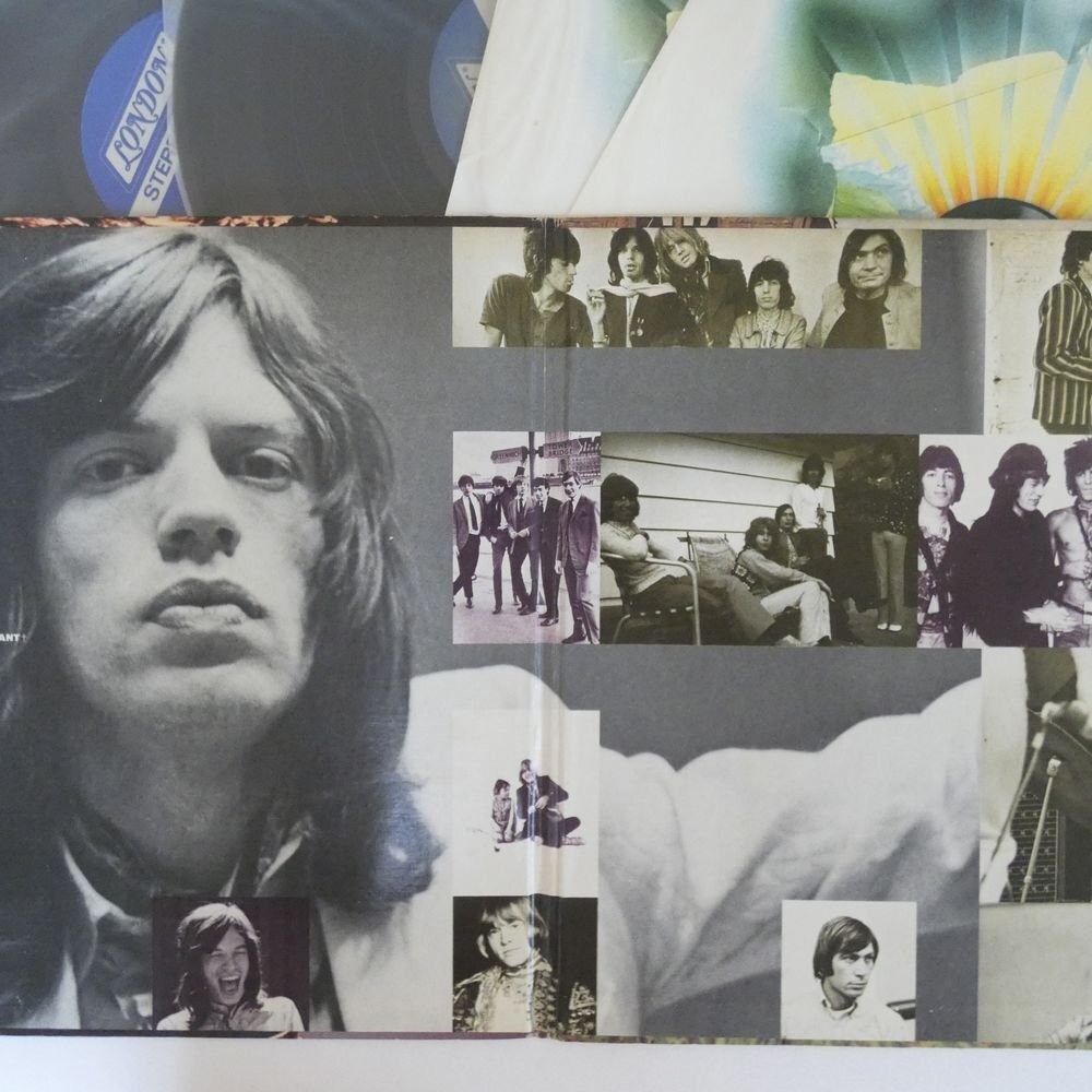 46075795;【US盤/2LP/見開き】The Rolling Stones / Hot Rocks 1964-1971_画像2