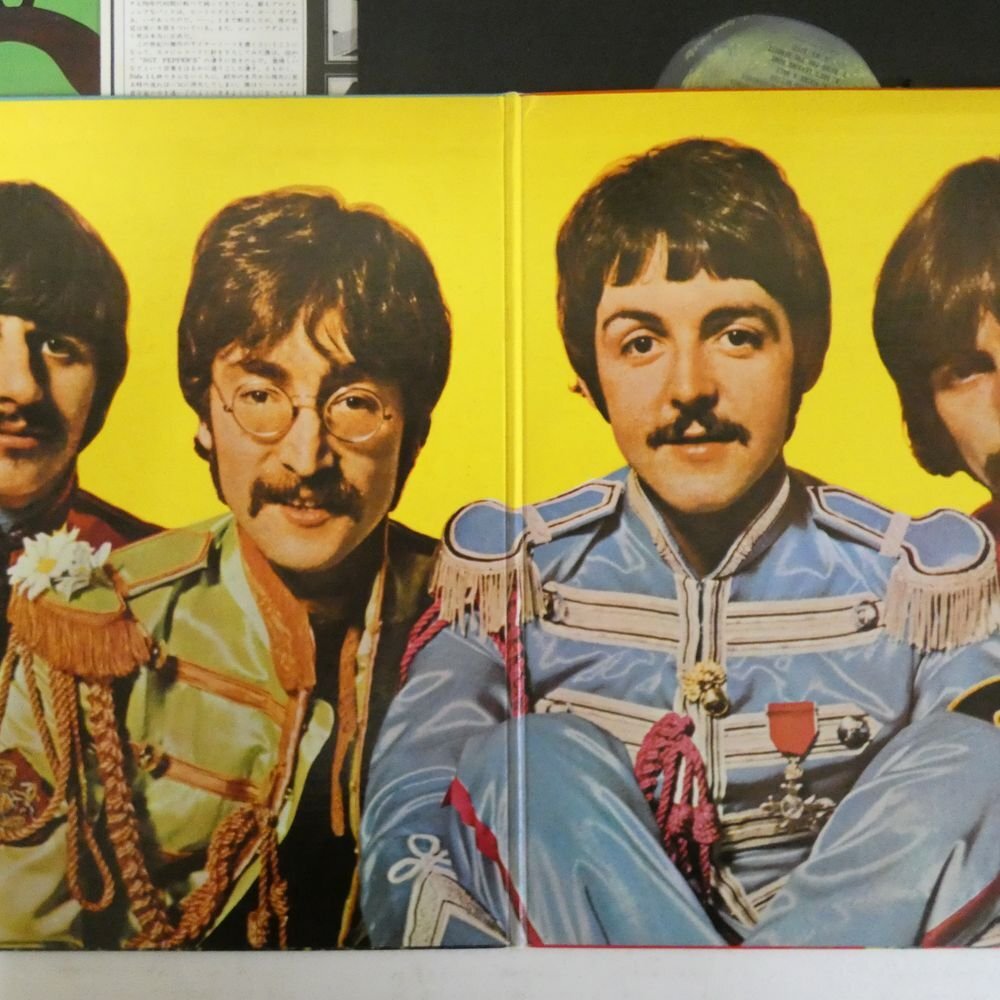 47061381;【国内盤/見開き】The Beatles / Sgt. Pepper's Lonely Hearts Club Band_画像2
