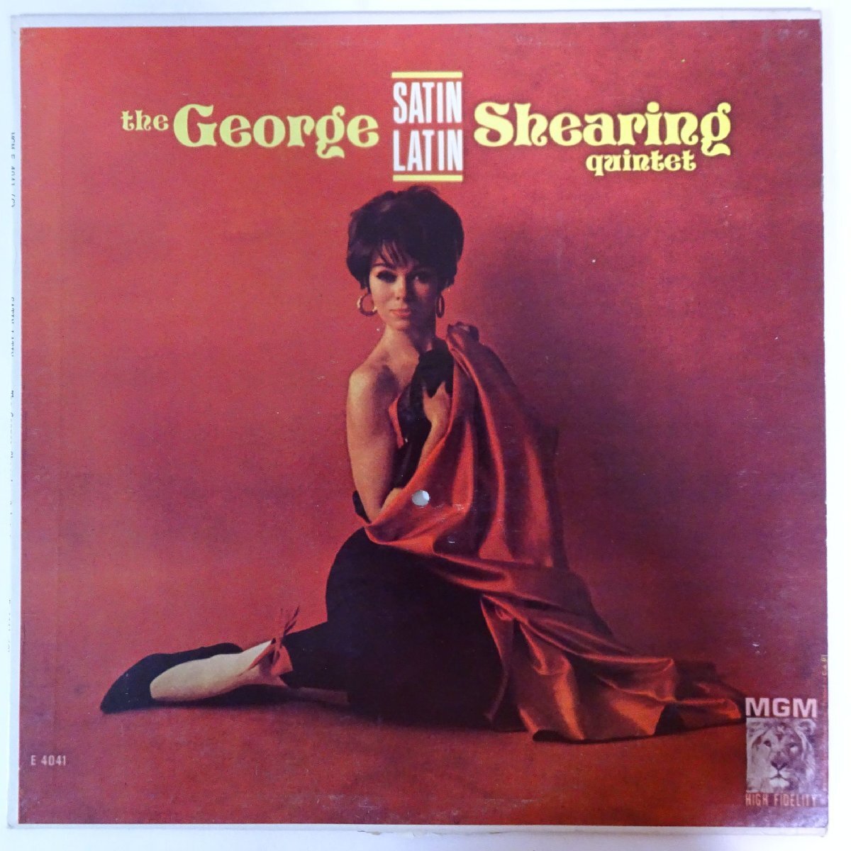 10026009;【Canada盤/MONO/深溝/MGM】The George Shearing Quintet / Satin Latinの画像1