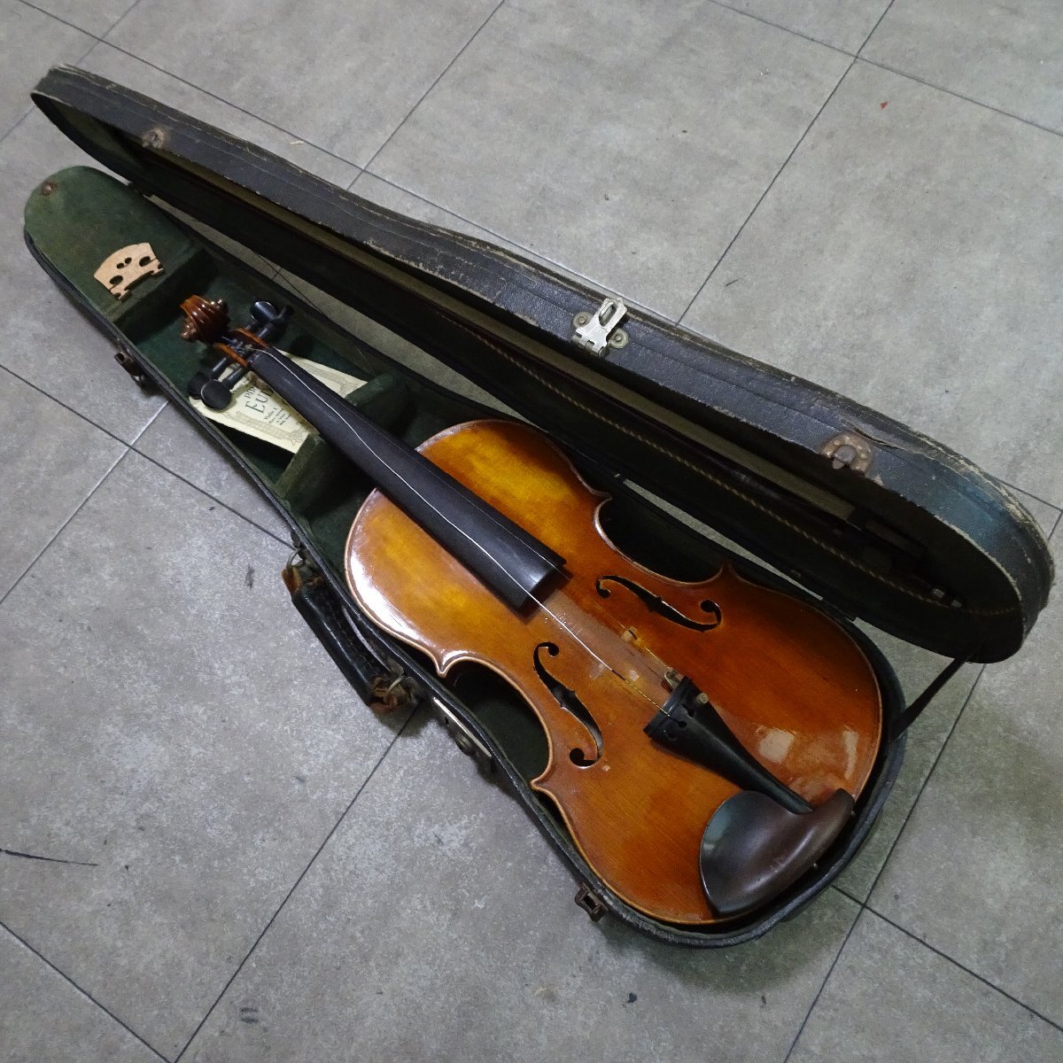 Q10683 [ shipping possible!]Arthur Betts? 1830 year made? Violin violin va Io Lynn No.728940 + bow two book@ details unknown G0000044