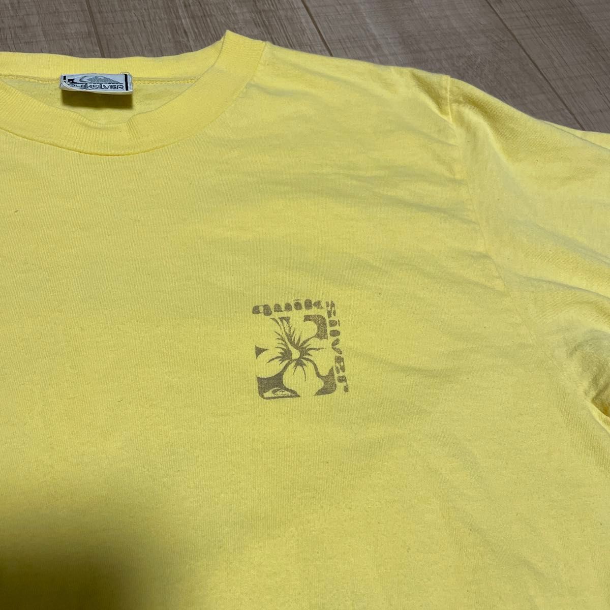 90s 日本製 made in Japan QUIKSILVER クイックシルバー Tシャツ シングルステッチ 