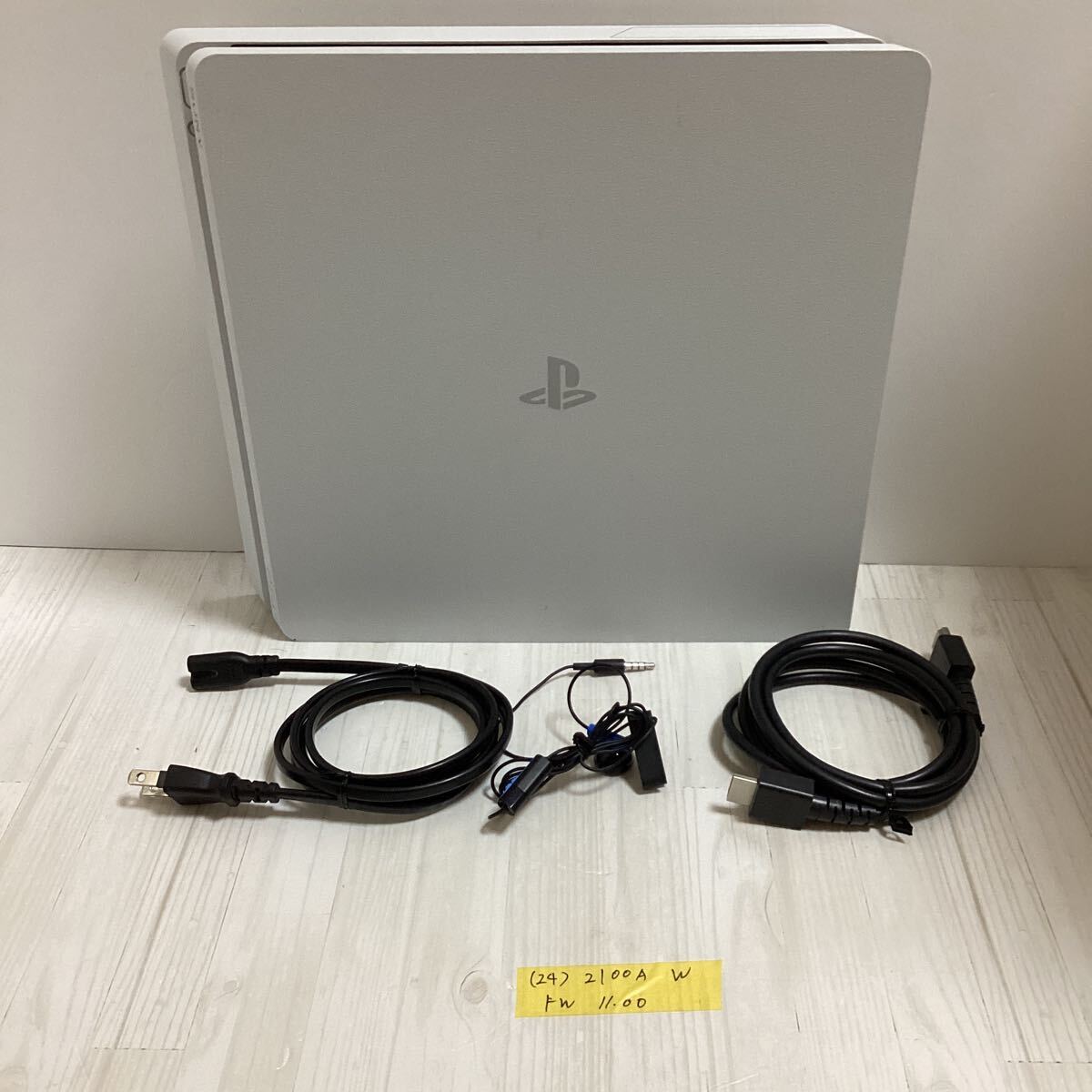 【中古】SONY PlayStation 4CUH-2100A グレイシャー ホワイト FW11．00（24）_画像1