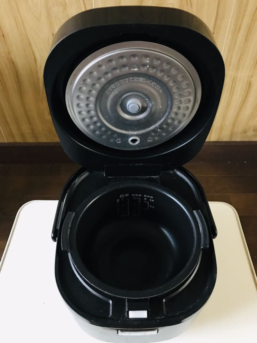 ★SHARP シャープ 3合炊き ジャー炊飯器 炊飯器 ブラック KS-CF05B-B 2020年製 ※動作確認済み_画像4