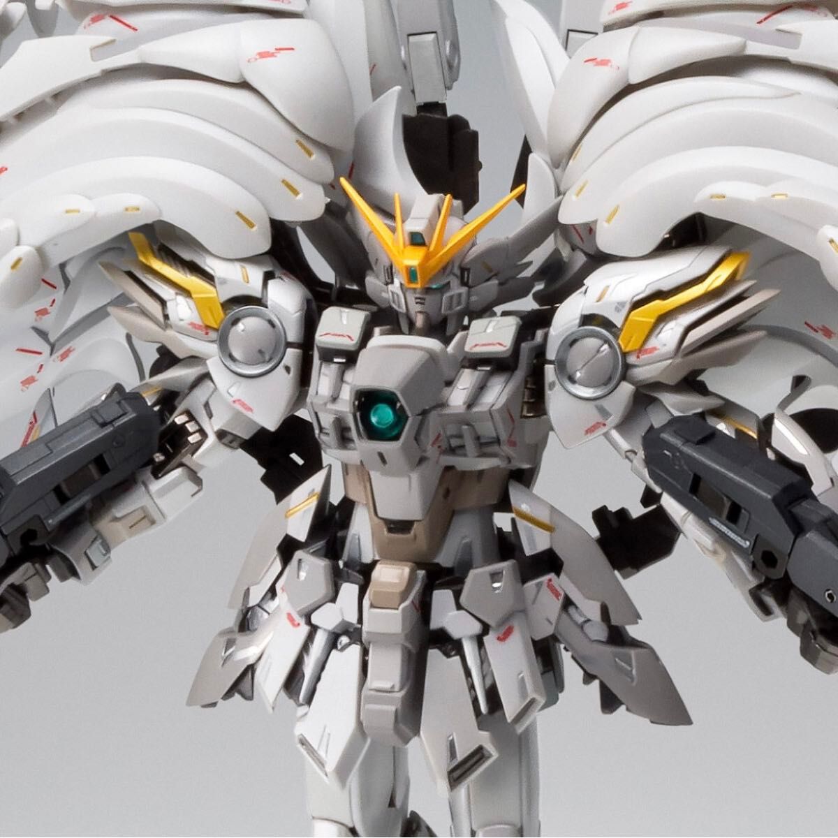 輸送箱未開封 GUNDAM FIX FIGURATION METAL COMPOSITEウイングガンダムスノーホワイトプレリュード