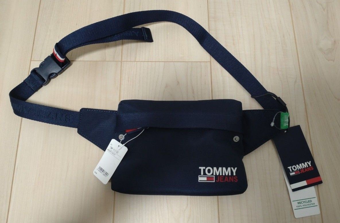 TOMMY JEANS トミージーンズ ポーチ 新品未使用