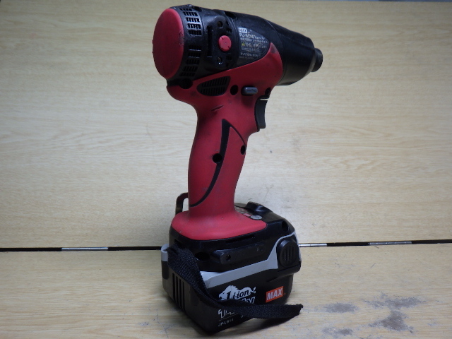 中古 マックス MAX 18V充電式静音インパクトドライバー PJ 中古 マックス MAX 18V充電式静音インパクトドライバー PJ
